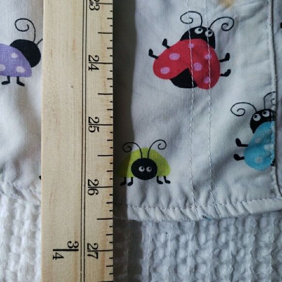 Scrubstar Scrub Top Ladybug Scrubs Love Bug Medical Vet Dental Women's XL *FLAW - Picture 11 of 12